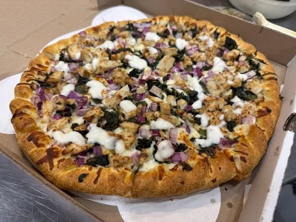 Alfredo Chicken Pizza.